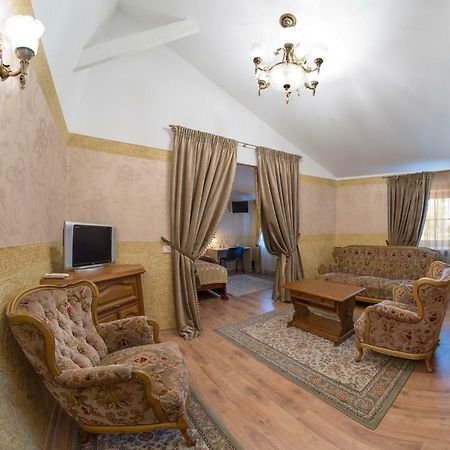 Hotel - Bar Grafaite Šiauliai المظهر الخارجي الصورة