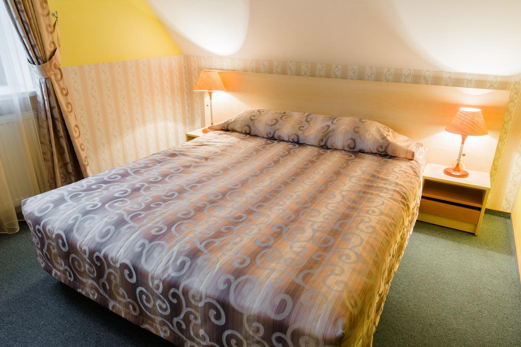 Hotel - Bar Grafaite Šiauliai المظهر الخارجي الصورة