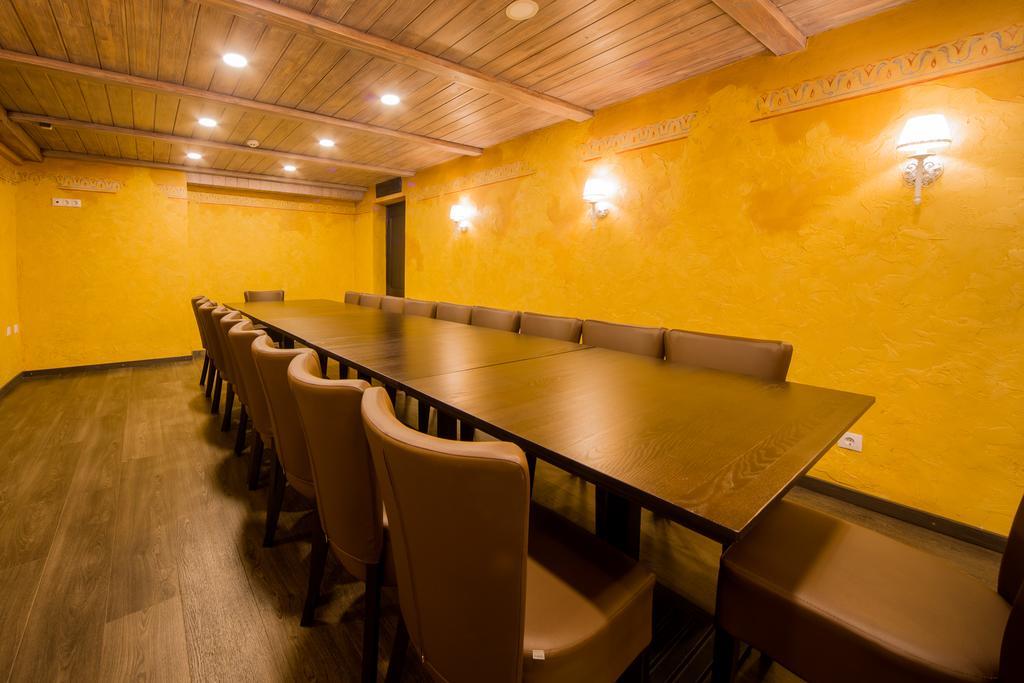 Hotel - Bar Grafaite Šiauliai المظهر الخارجي الصورة