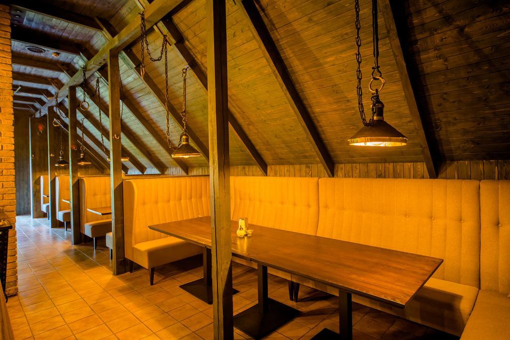 Hotel - Bar Grafaite Šiauliai المظهر الخارجي الصورة