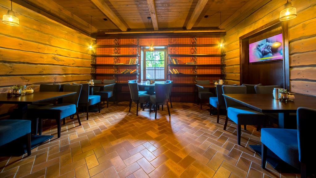 Hotel - Bar Grafaite Šiauliai المظهر الخارجي الصورة