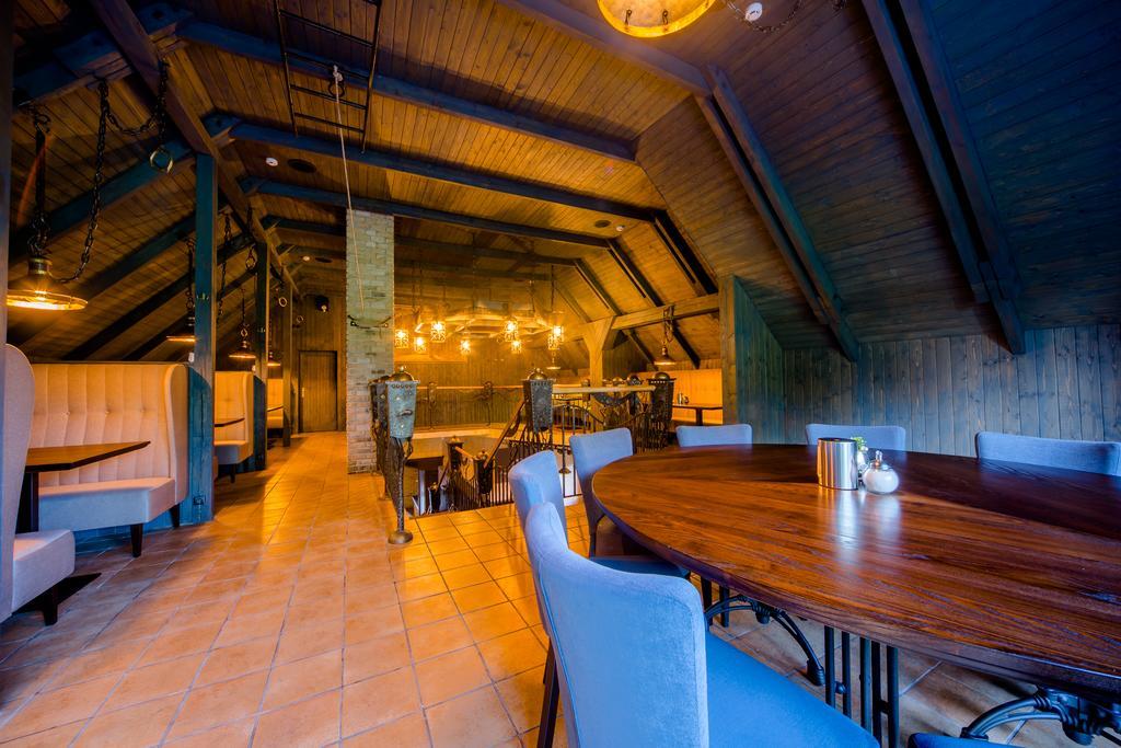 Hotel - Bar Grafaite Šiauliai المظهر الخارجي الصورة