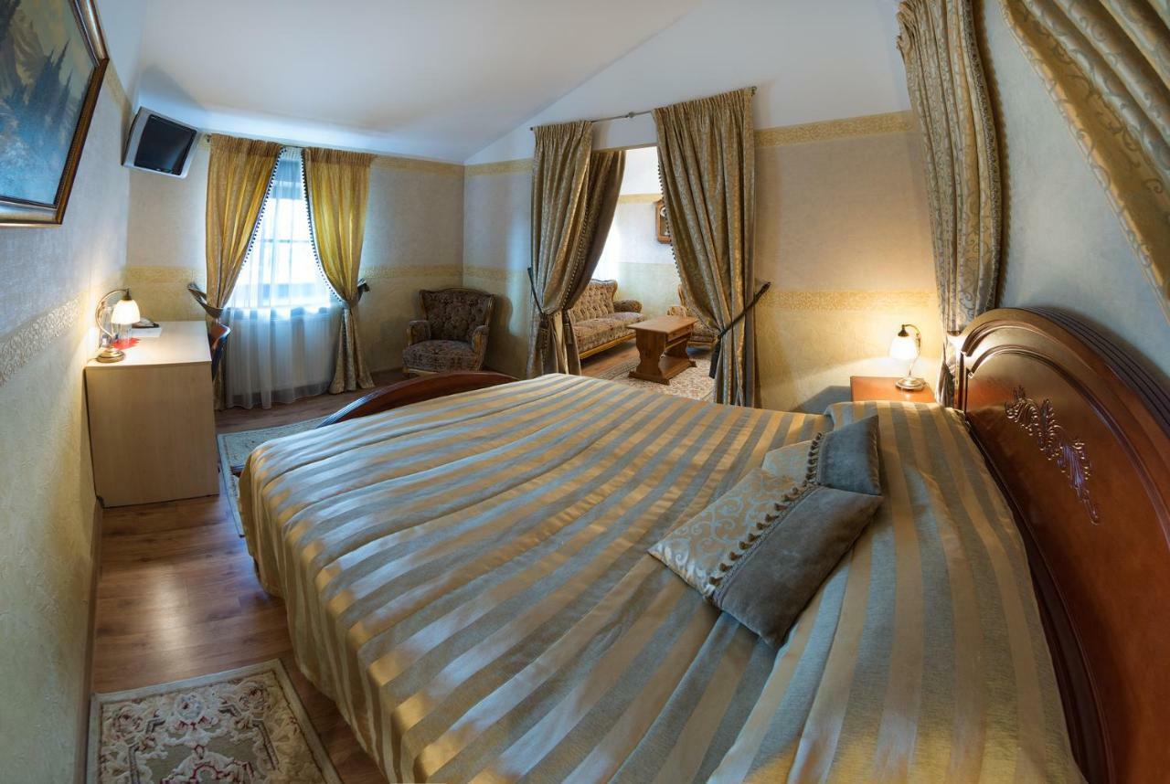 Hotel - Bar Grafaite Šiauliai المظهر الخارجي الصورة