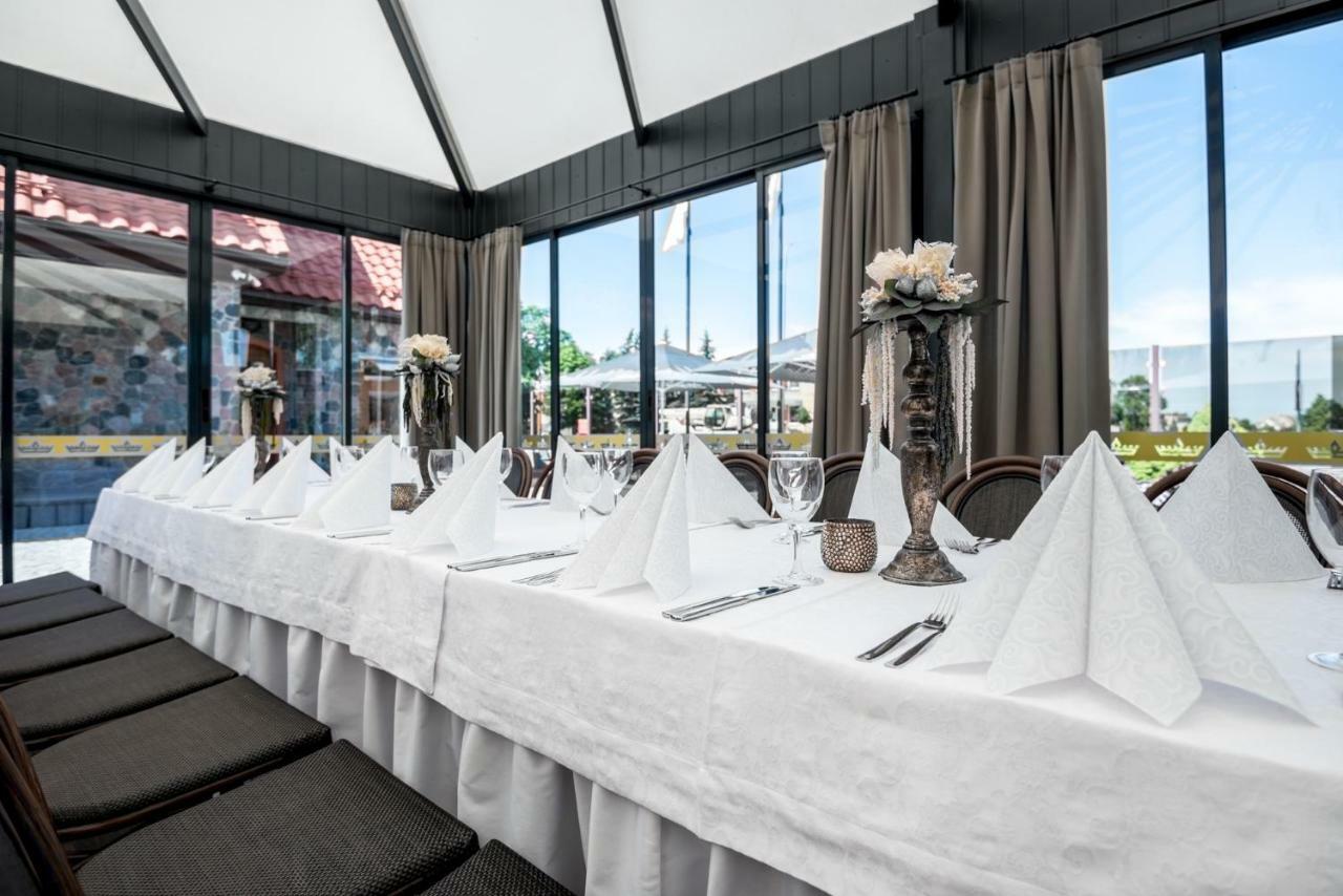 Hotel - Bar Grafaite Šiauliai المظهر الخارجي الصورة