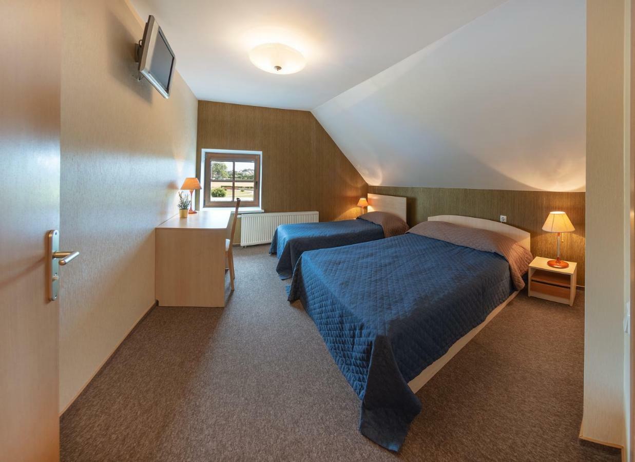 Hotel - Bar Grafaite Šiauliai المظهر الخارجي الصورة